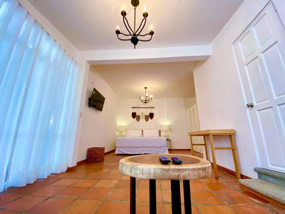 Hotel Cala Blanca Cuernavaca Ngoại thất bức ảnh
